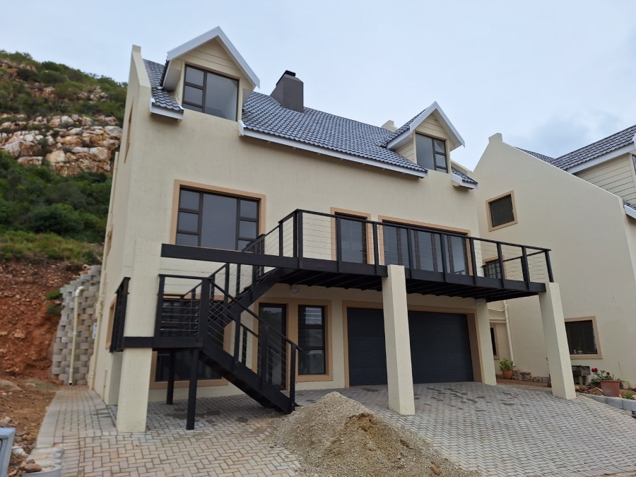 3 Bedroom Property for Sale in Voorbaai Western Cape